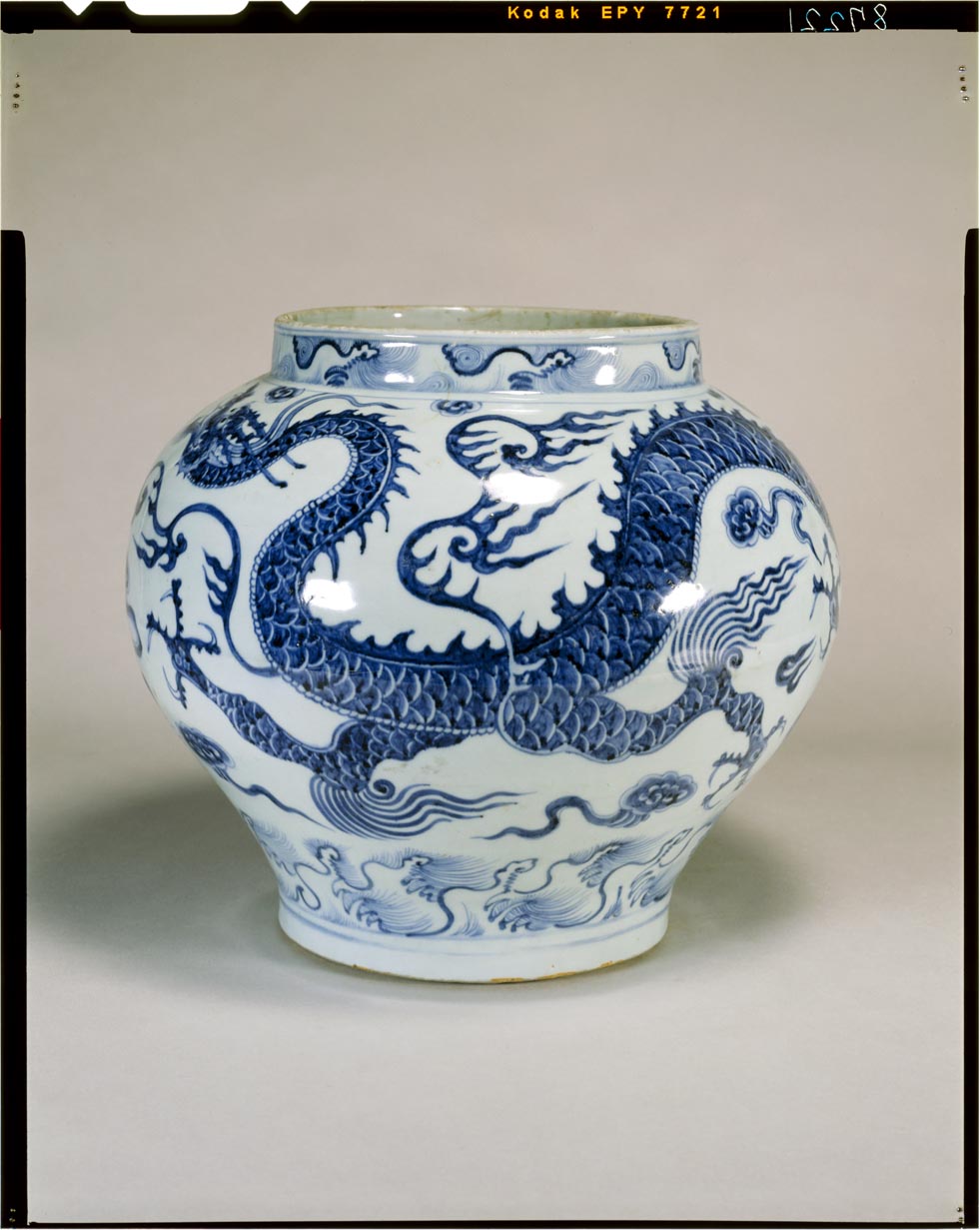 中国美術 古玩 青華染付 乾隆年製 爵禄封侯 山水紋樣 蓋合 中国美術