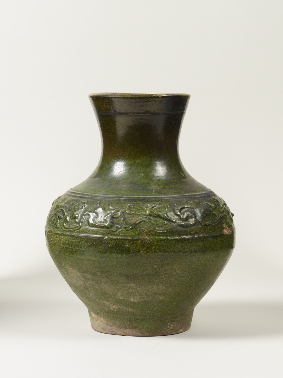 壺屋焼 緑釉唐草掻き落とし 大壺 壺屋焼 緑釉唐草掻き落とし
