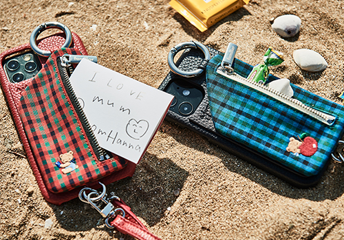 ファミリアスマホケース familiar×ajew マルチ対応サイズM ピンク ajew