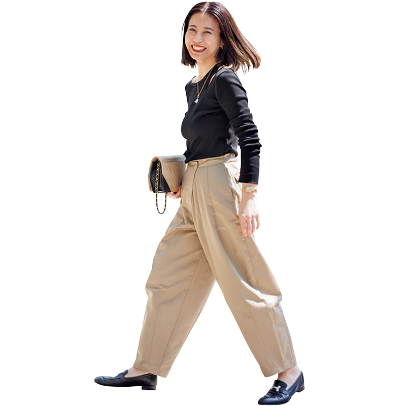 Nala』の“チノパンツ”がオシャレと話題！キレイめコーデは関西ママが