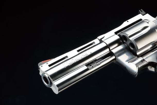 4インチのステンレスフィニッシュが再登場「タナカ コルトパイソン.357