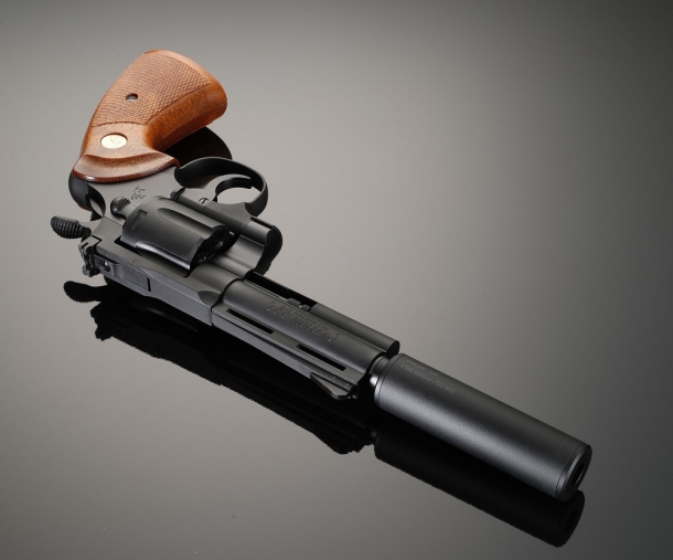 詳報！タナカ「COLT PYTHON “冴羽獠” MODEL ペガサス式ガスガン