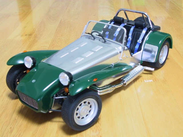 タミヤ1/12ケータハムスーパーセブンBDR完成品 タミヤ 1/12