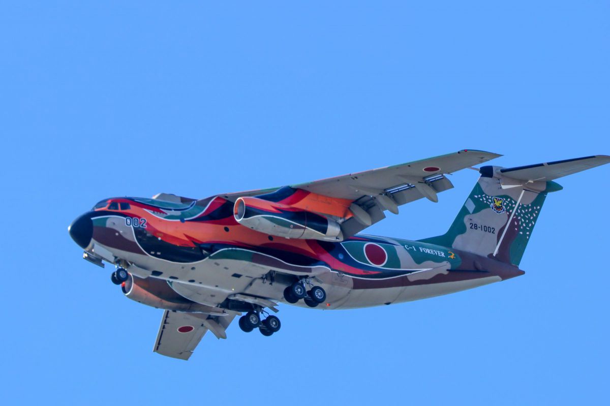 1/144 完成品 川崎 C-1輸送機 “フェニックス” C-1 (輸送機