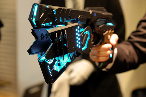 機械要素がもりもりのCerevoの「ドミネーター」と開発スタッフの設計力