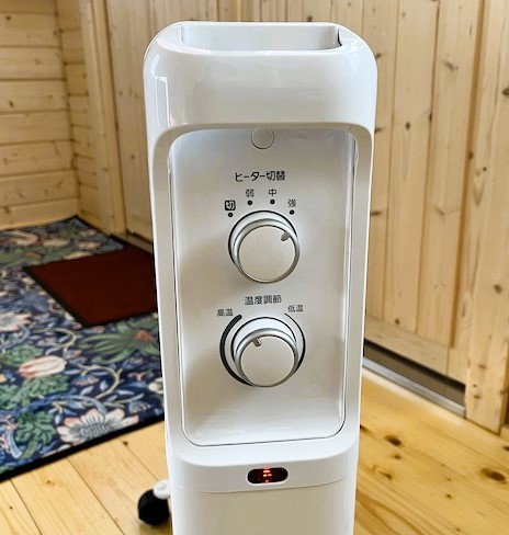 ☆アイリスオーヤマ かわいいオイルヒーター☆ IRIS OHYAMA（アイリス