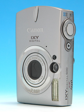 機能も質感もピカイチな“大人のデジカメ”――IXY DIGITAL 600：レビュー