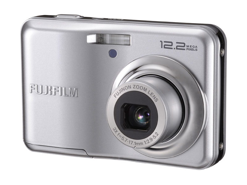 最新機能を備えた乾電池対応1200万画素デジカメ 「A220」 - ITmedia NEWS