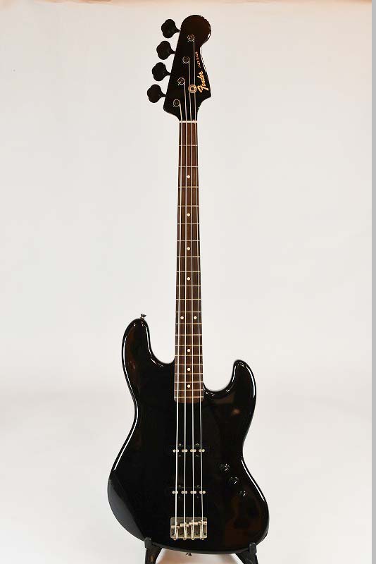 Fender Jazz Bass ブラック