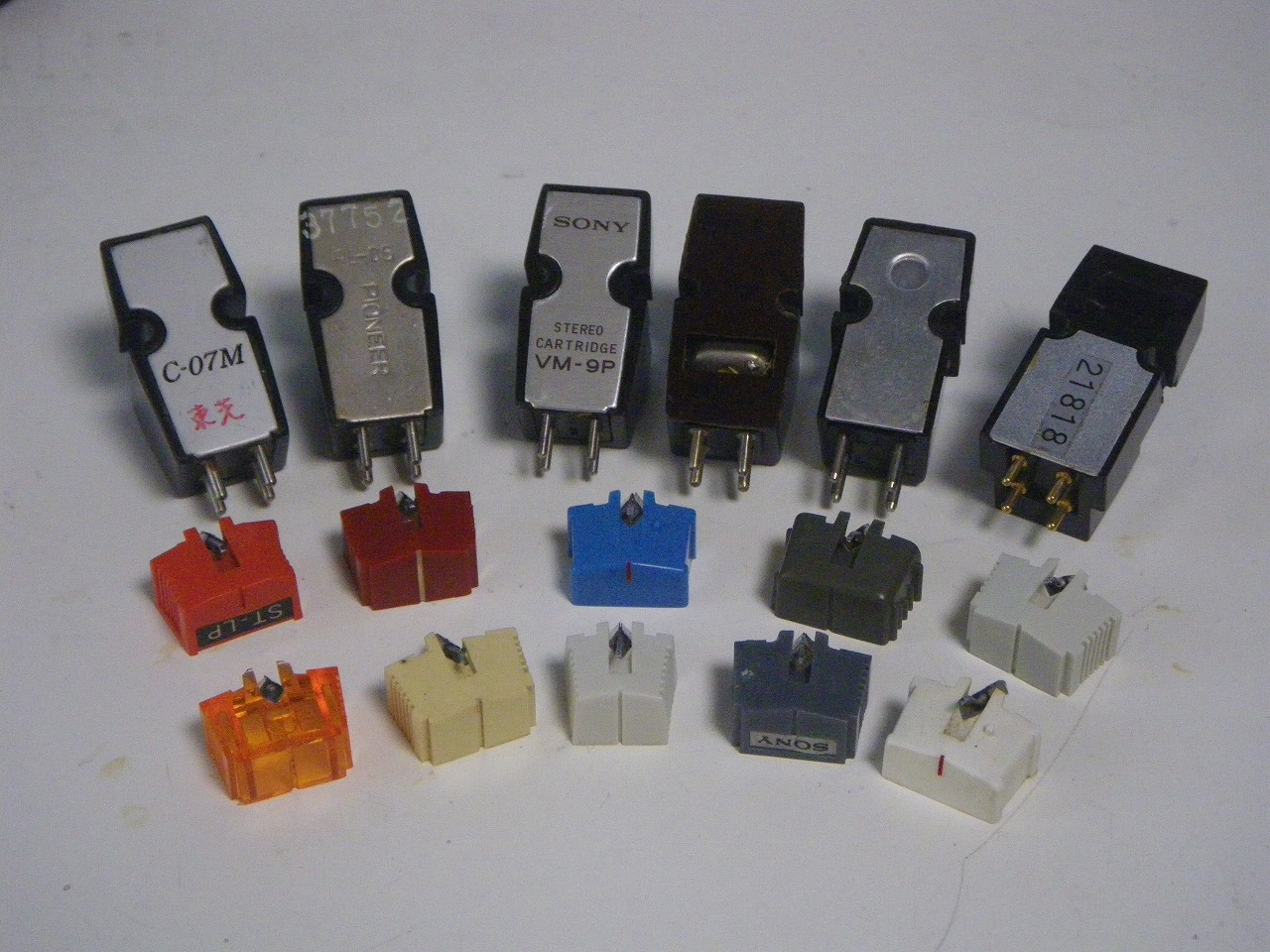 レコード再生用カートリッジ (M20-147) レコード再生用カートリッジ