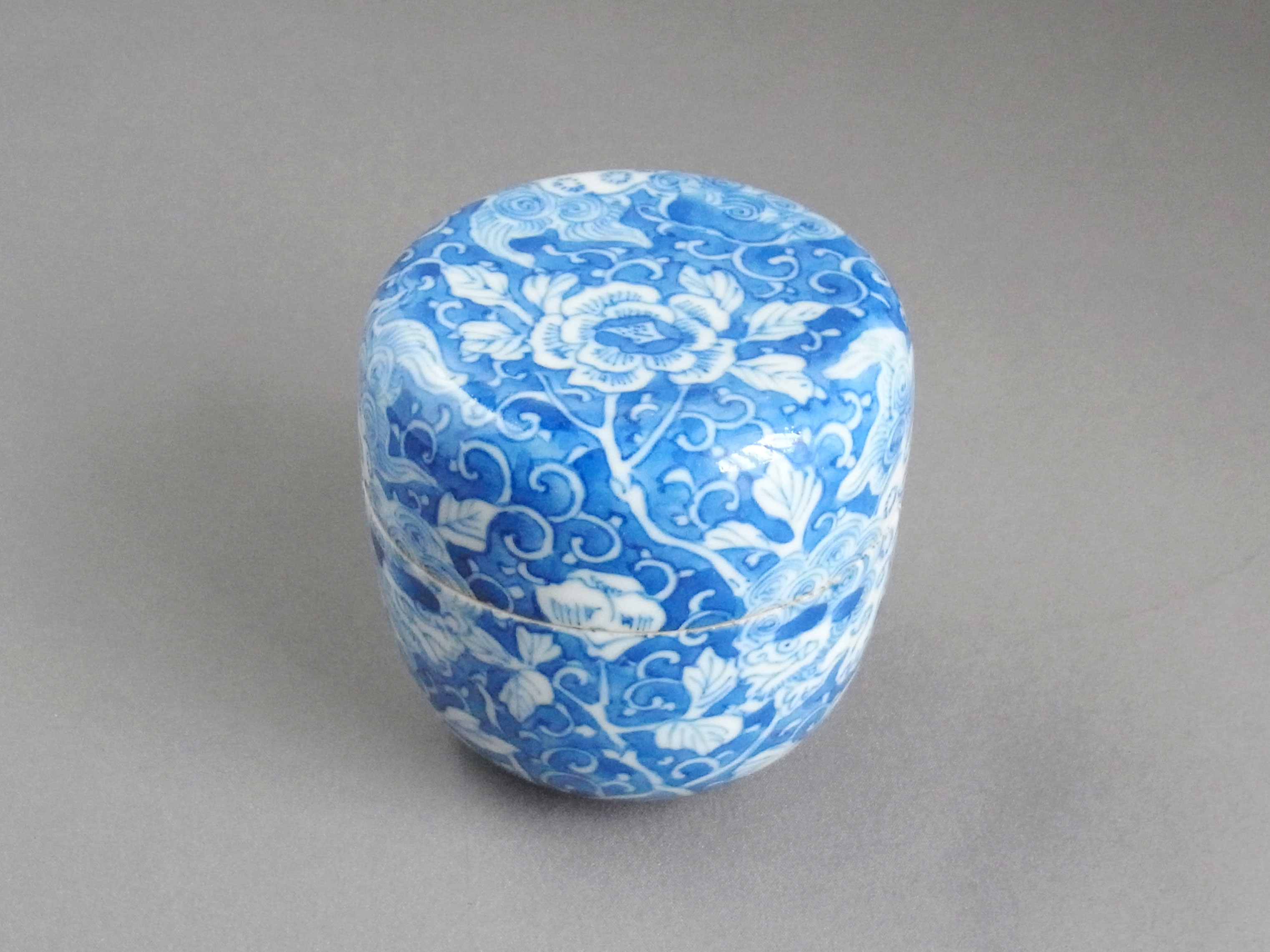 茶道具 陶佳造 染付 渦文 棗 共箱 V 8753 茶道具 陶佳造 染付 渦文 棗