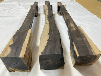 八重山黒木原木四つ割り(樹齢300年以上)希少 八重山黒木の原木販売