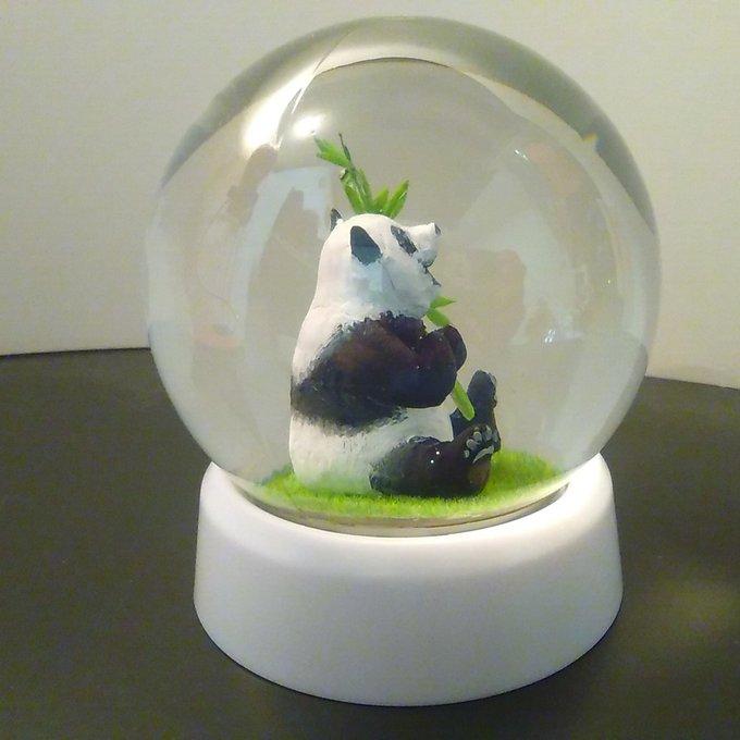 変なスノードーム - FIGUREART'S GALLERY | minne byGMOペパボ 国内