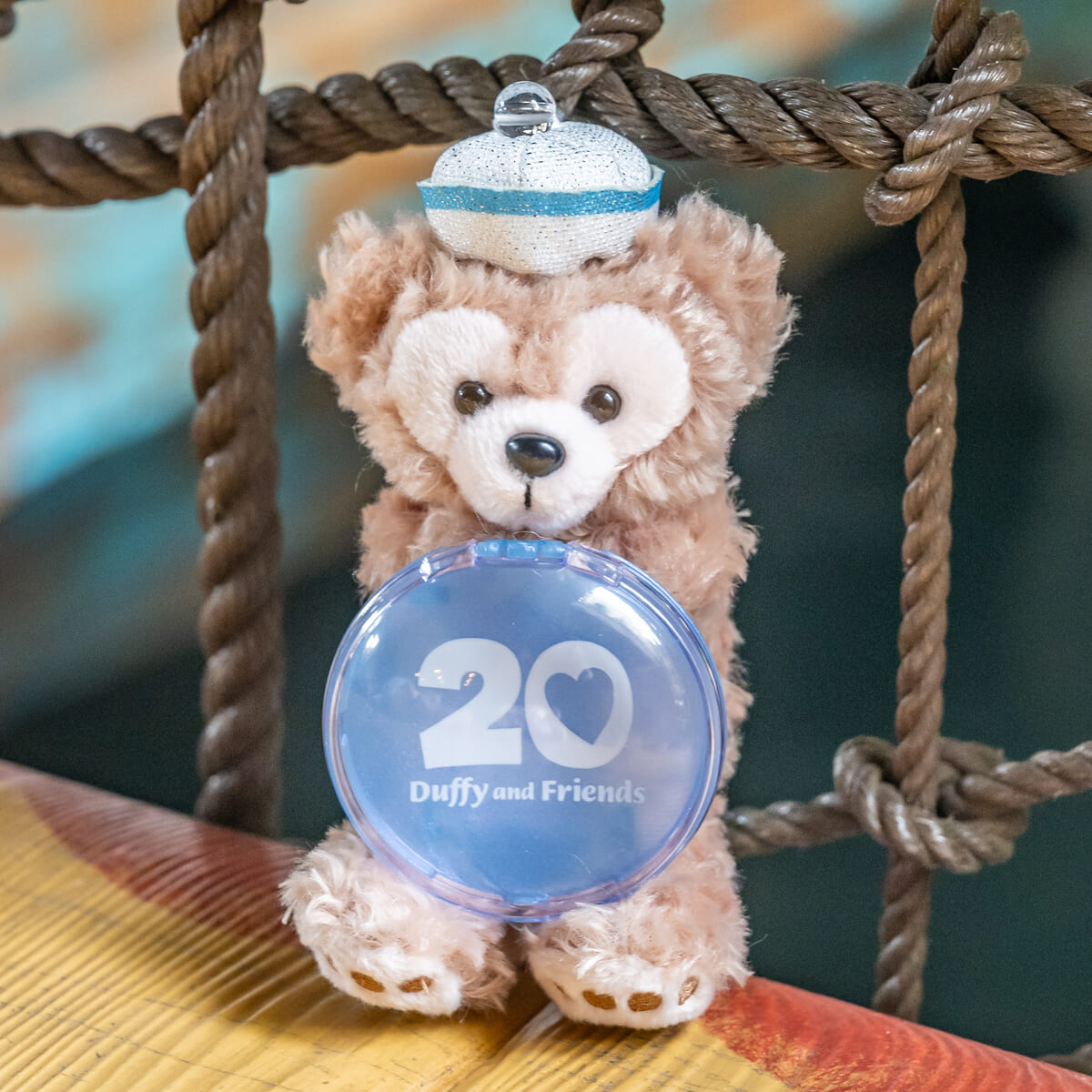 ☆ディズニーシー20周年記念ぬいぐるみ ダッフィー2500体限定