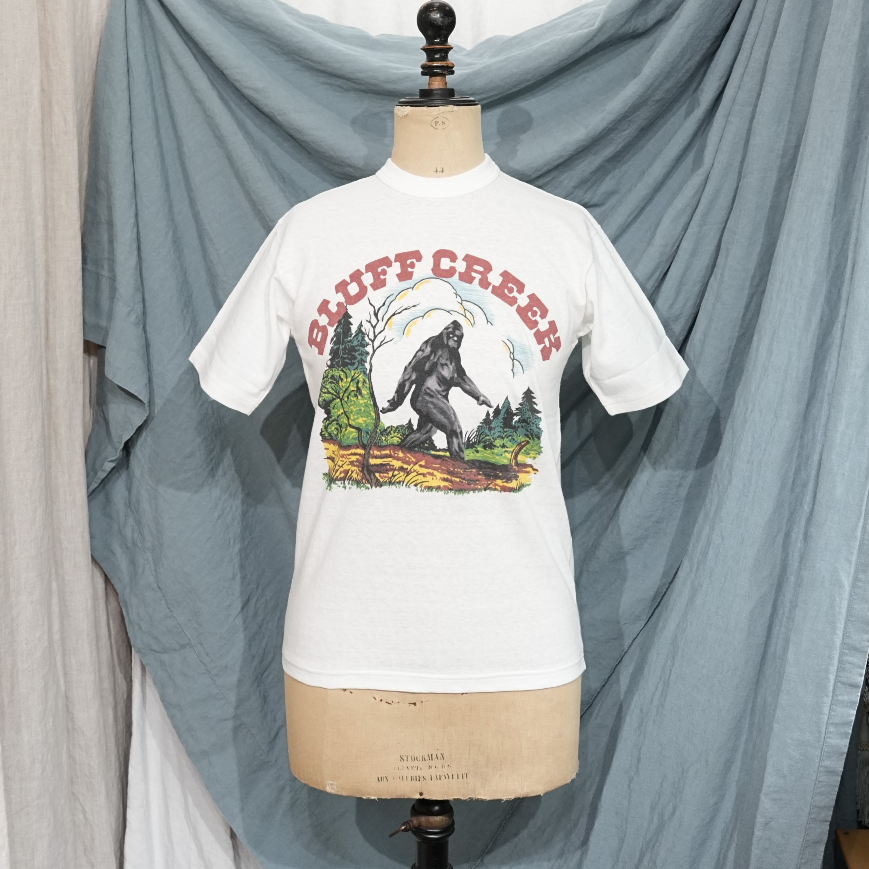 フリーホイーラーズ ブラフクリーク ”ビッグフット” 半袖Tシャツ