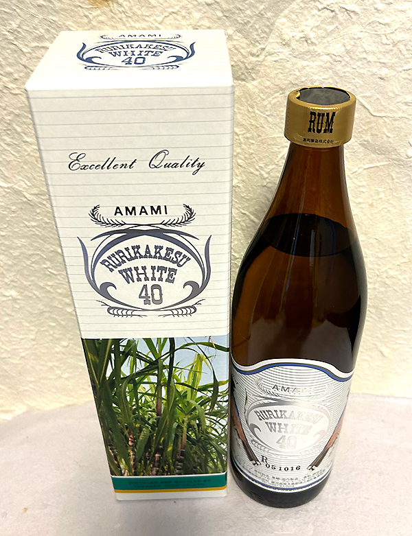 高岡醸造 ルリカケス40 ホワイトラム 40度 900mlを販売-近藤印高知酒店