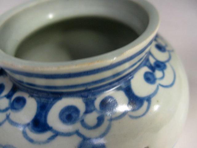 楽天市場】李朝 青花 菊花文壺 古美術 朝鮮 高さ10cm 韓国 染付 小壺