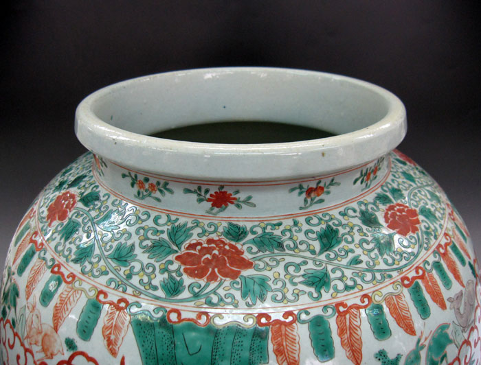 大明嘉靖款五彩龍紋帯蓋冬瓜瓶 景徳鎮 陶磁器 装飾品 現代工芸品 美術