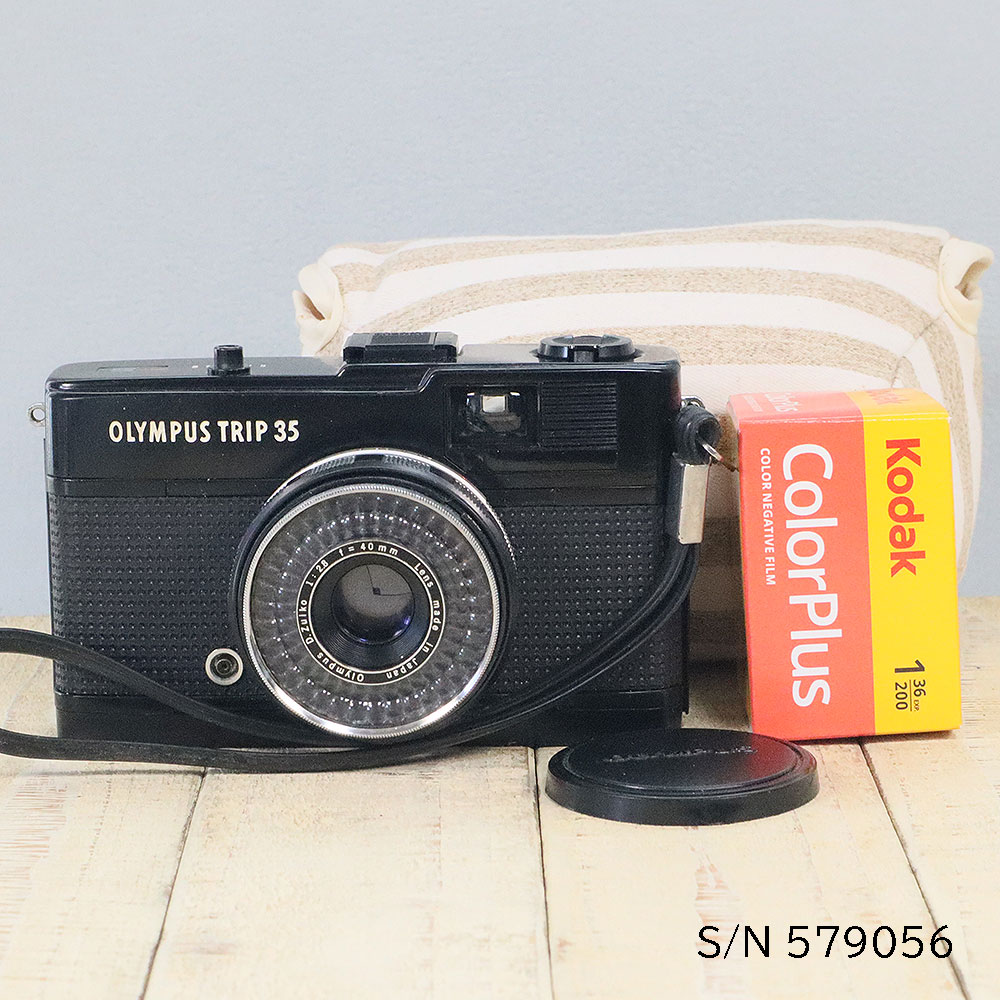 中古】【送料無料】【保証付 】OLYMPUS TRIP 35 ブラック S/N 579056