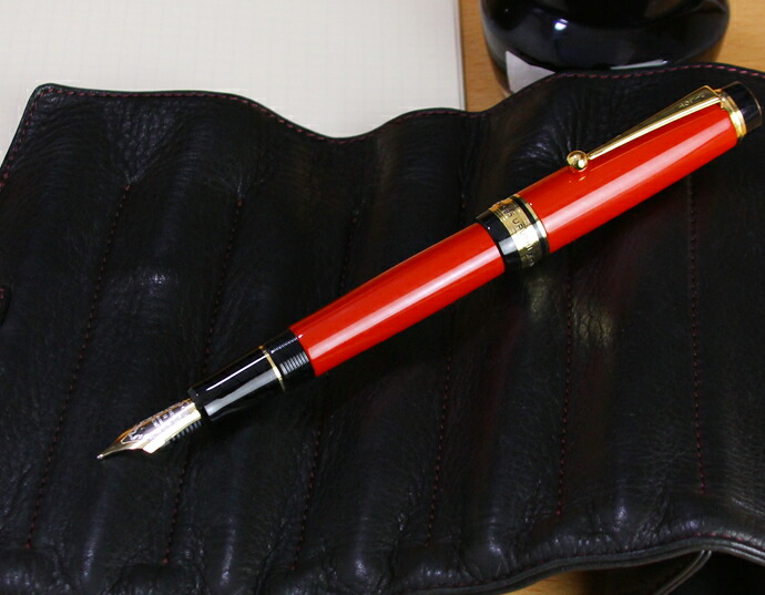 パイロット 万年筆 カスタム845 蝋色漆仕上げ ブラック/朱/紺青 FKV