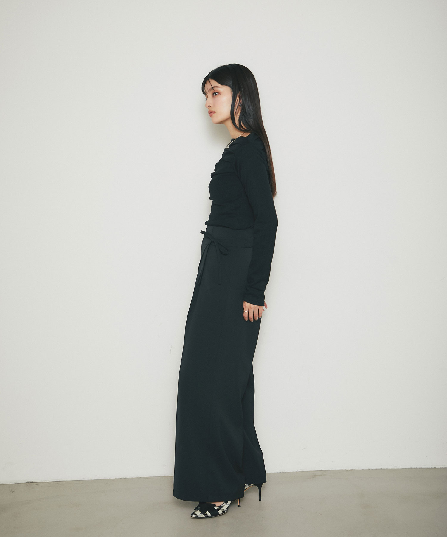 ラップワイドパンツ