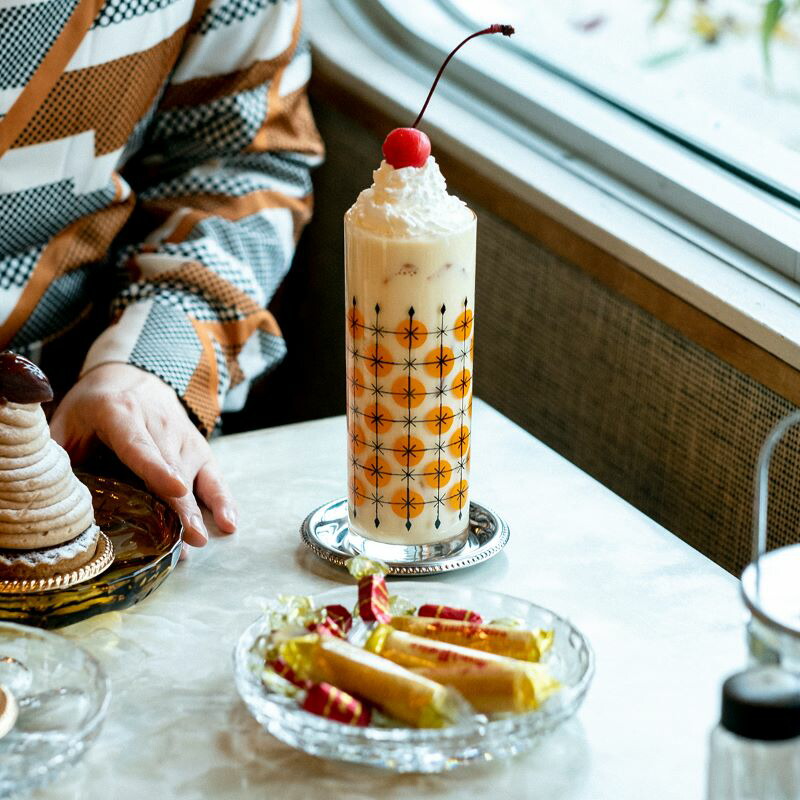 W361-2 昭和レトロ ウランガラス 仕切りランチプレート 古ガラス FF