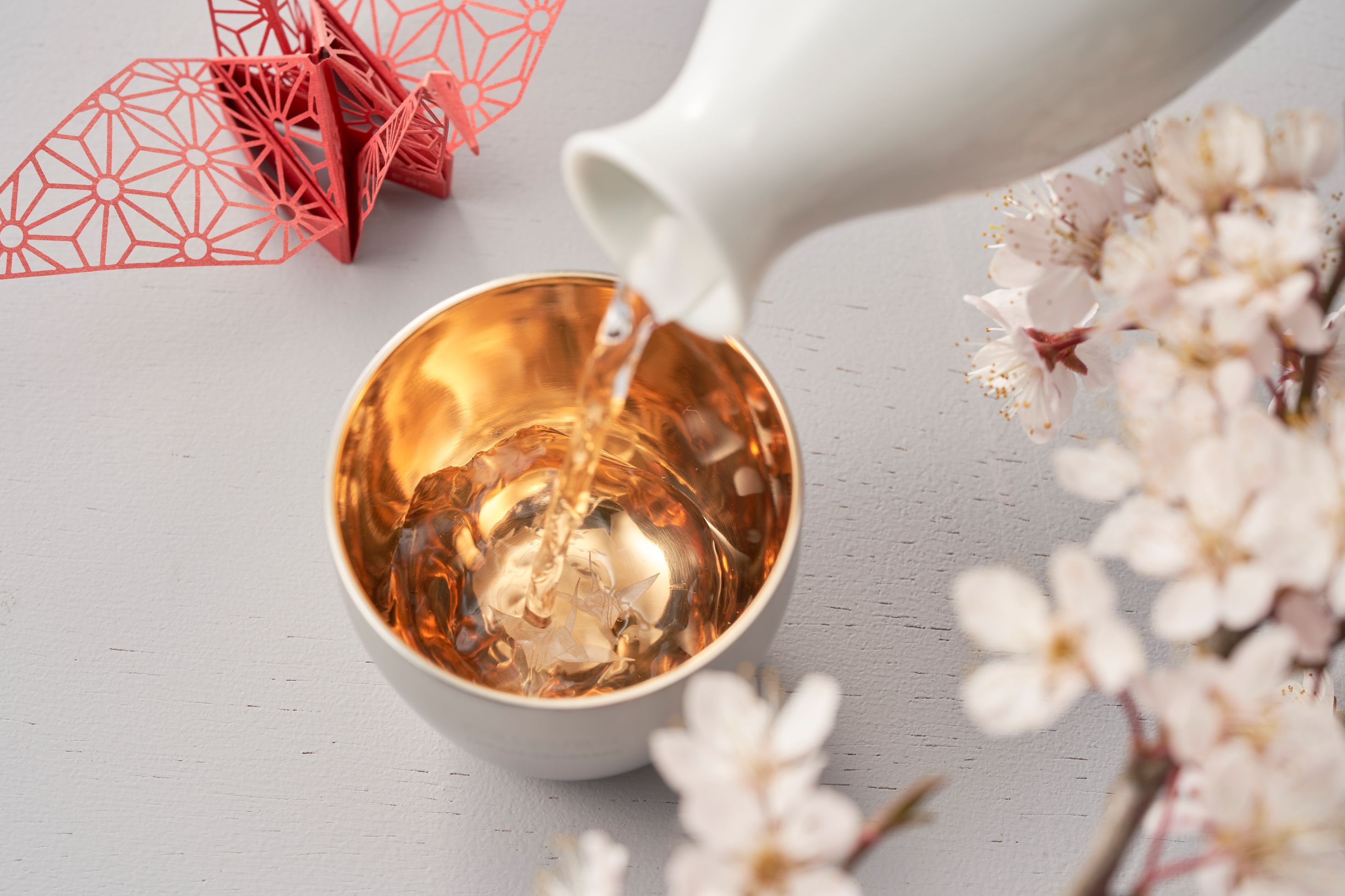 集雅灯？ 集雅軒？ 七宝焼ぐい飲み 銅器 ガラス工芸 お猪口 中国古美術