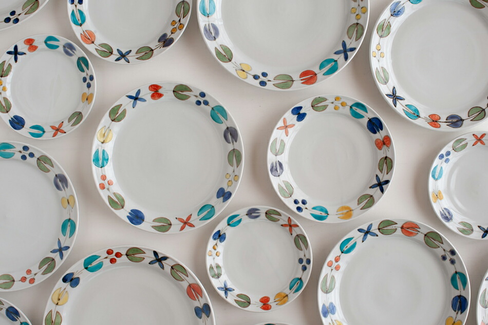 超貴重 江戸後期の頃の物 色鮮やかな花模様の陶器皿5枚セット 超激安