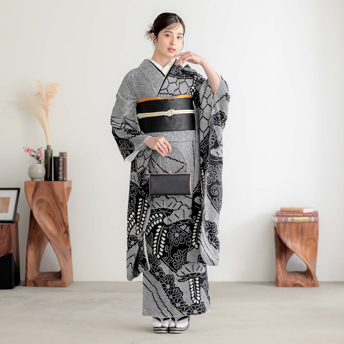 美品 黒 絞り 正絹 振袖セット 成人式 振袖6点セット 16 楽天市場】【