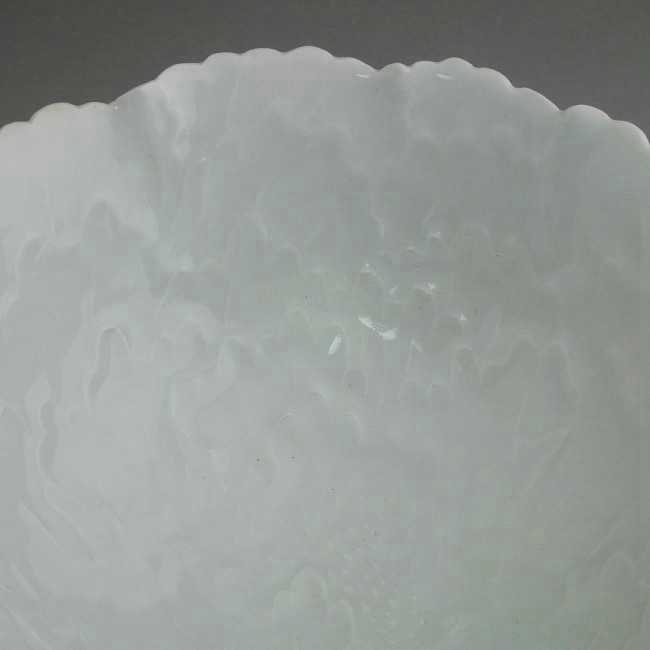 白磁牡丹菓子鉢 樋口一星 - 京焼清水焼 松韻堂