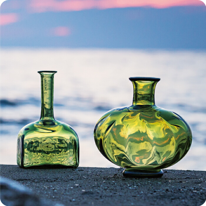 津軽びいどろ　装飾的な青緑色ガラスポット 津軽びいどろ 装飾的な青緑色ガラスポット 楽天市場】 ハンドメイド