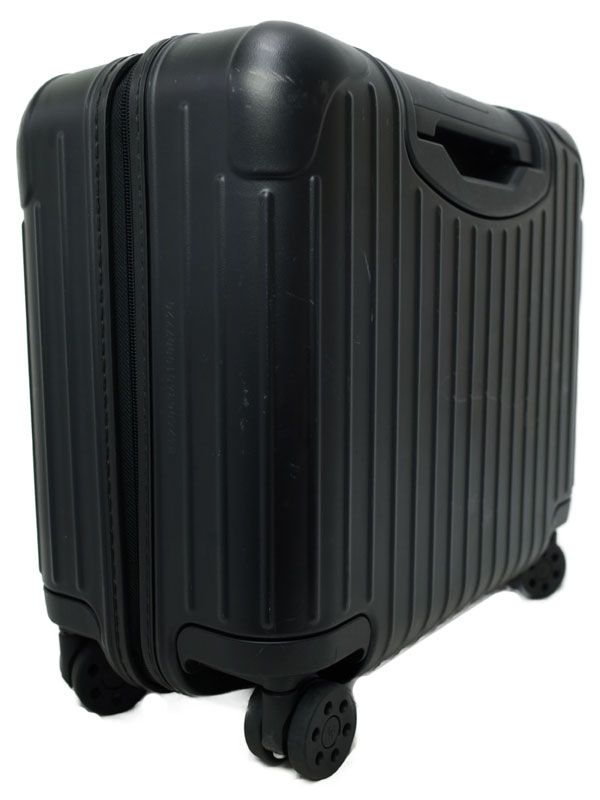 RIMOWA】リモワ『エッセンシャル スリーブ コンパクト 4輪 31L』842.40