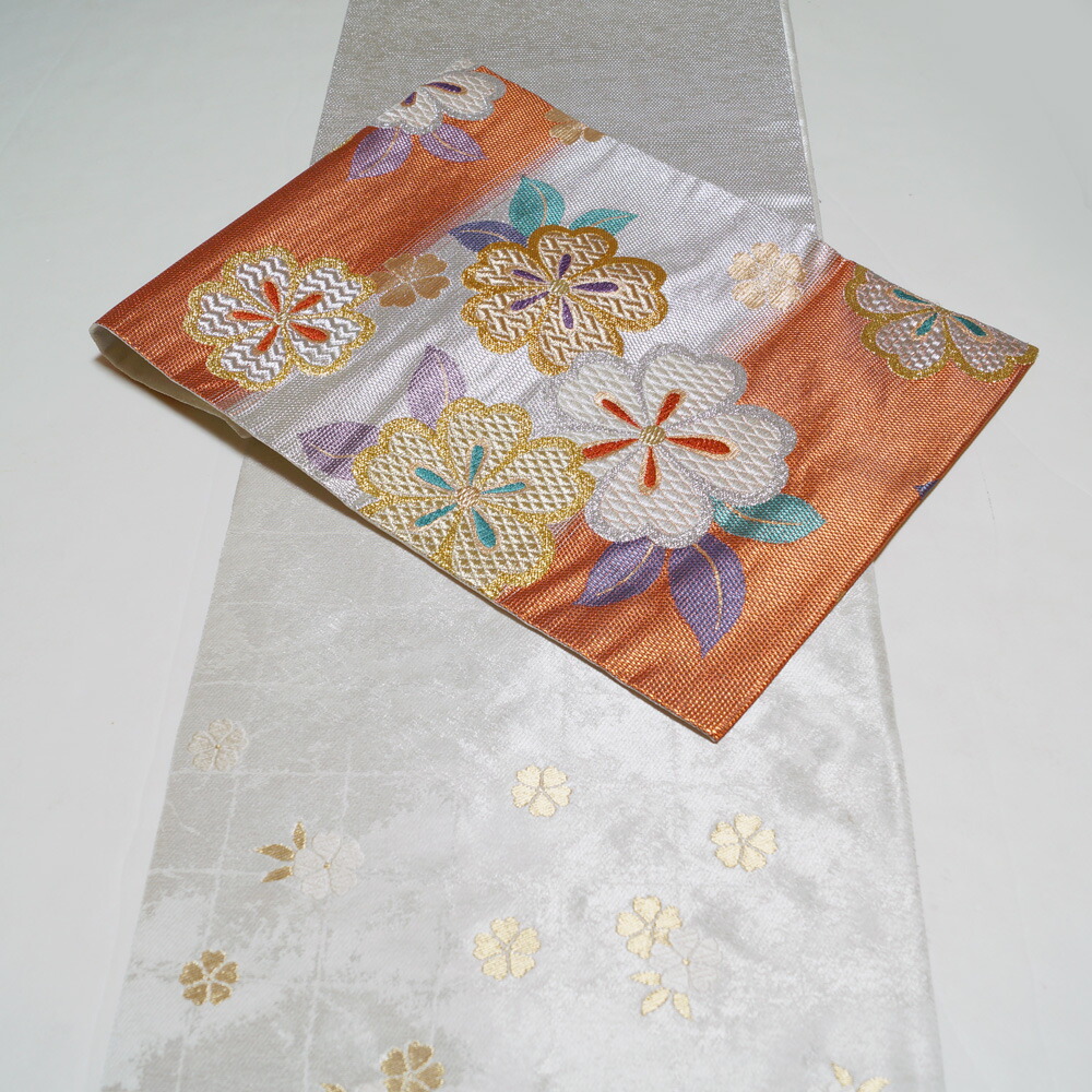 楽天市場】袋帯 段ぼかしに桜花模様 六通柄 金糸 銀糸 振袖向き 帯