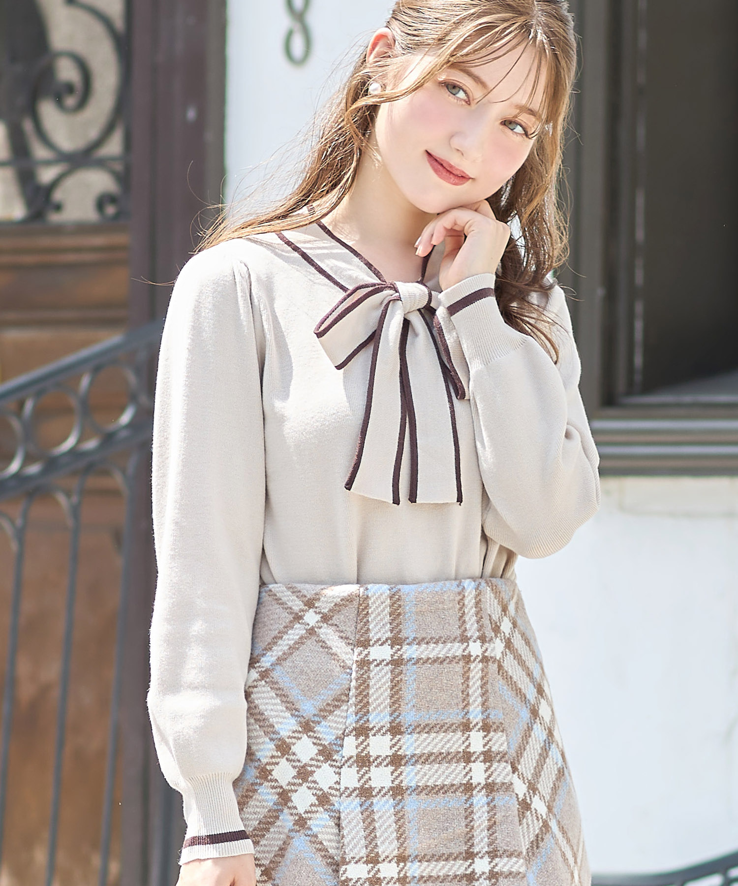 配色ライン入りボウタイりぼんニットプルオーバー