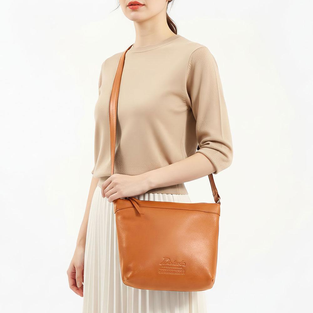 Dakota ジェントリー ショルダーバッグ | TOZAI NANBOKUYA