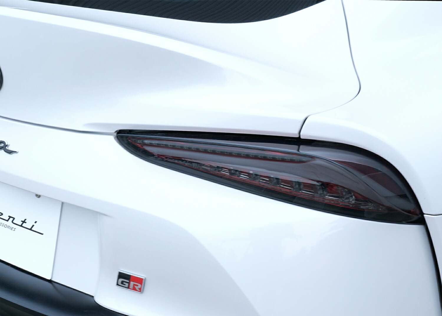 h*o様 ✨美品✨トヨタ スープラテールランプ右側 jza, ga,ma70 最 公式