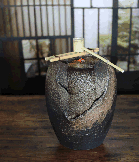 楽天市場】送料無料 信楽焼き湧き水電動つくばい 陶器つくばい 循環