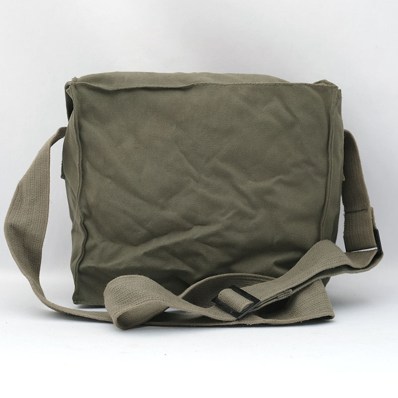 楽天市場】セルビア軍 ガスマスクバッグ PUコーティング USED BS174UN