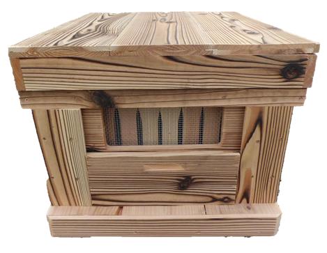 西洋蜜蜂の巣箱、杉板材使用 （10枚かけ）二段使用 縦54㎝✕横45✕高60