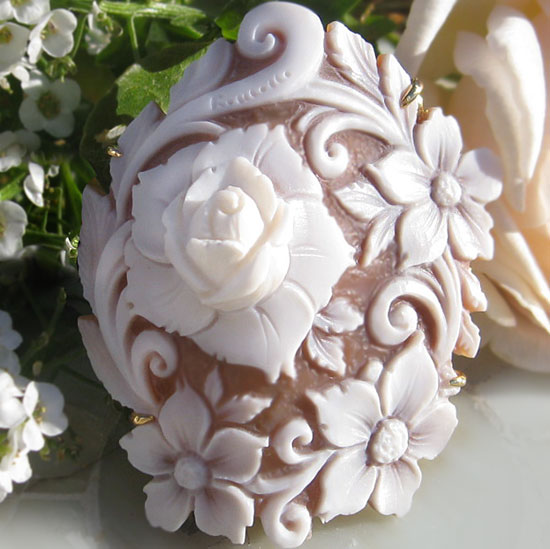 イタリアの作家の薔薇/お花のシェルカメオ カメオ専門店 千年