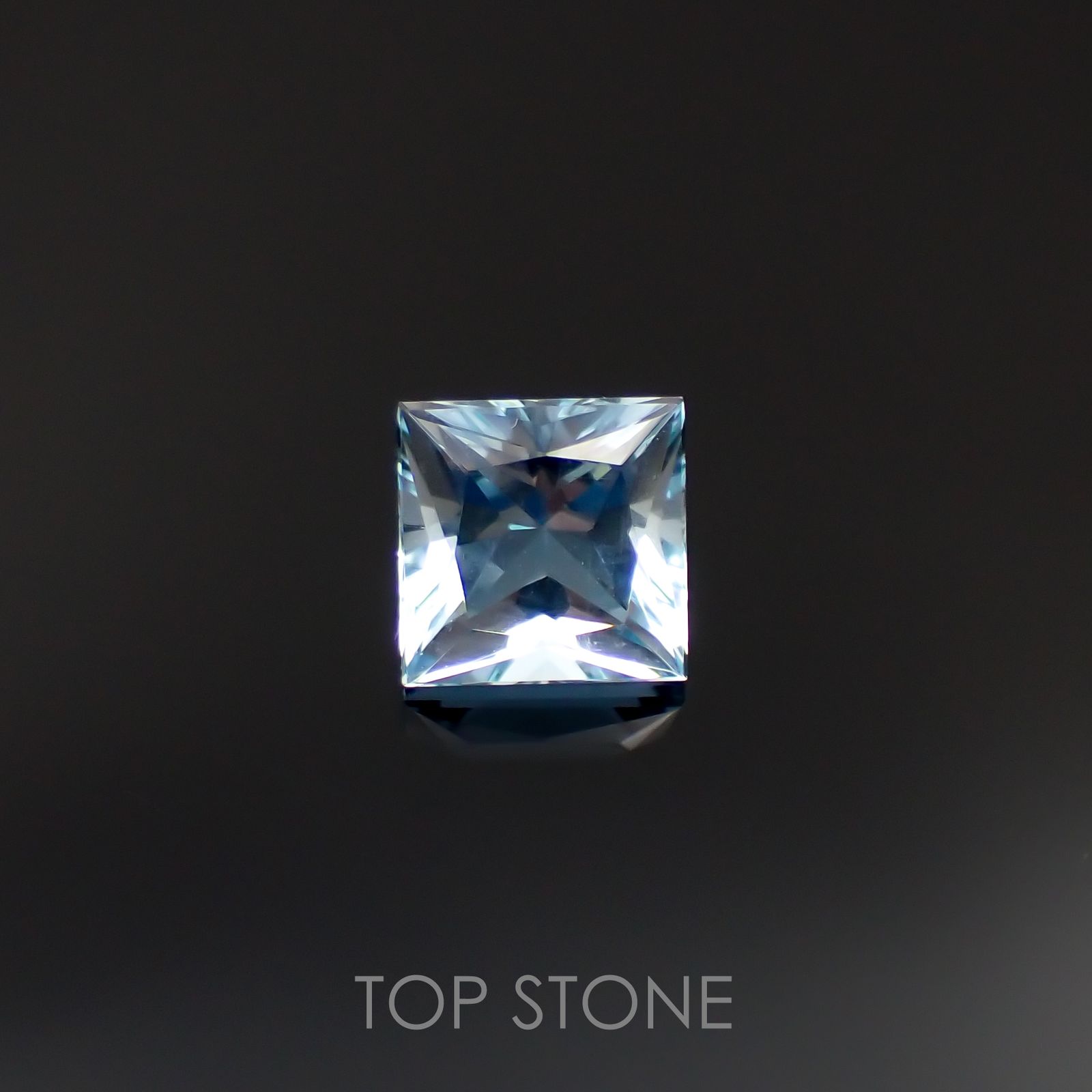 ◇プリンセスカット◇アクアマリン(宝石名アクアマリン)ブラジル産