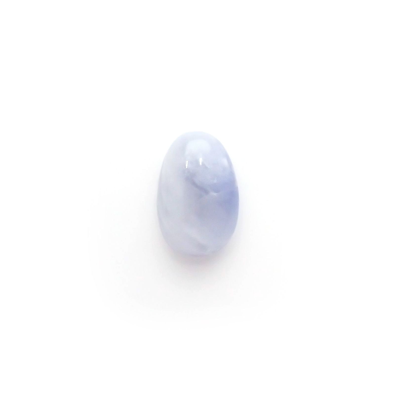 希少石『ハックマナイト』とは？劇的な色変わりで魅了するレアストーン