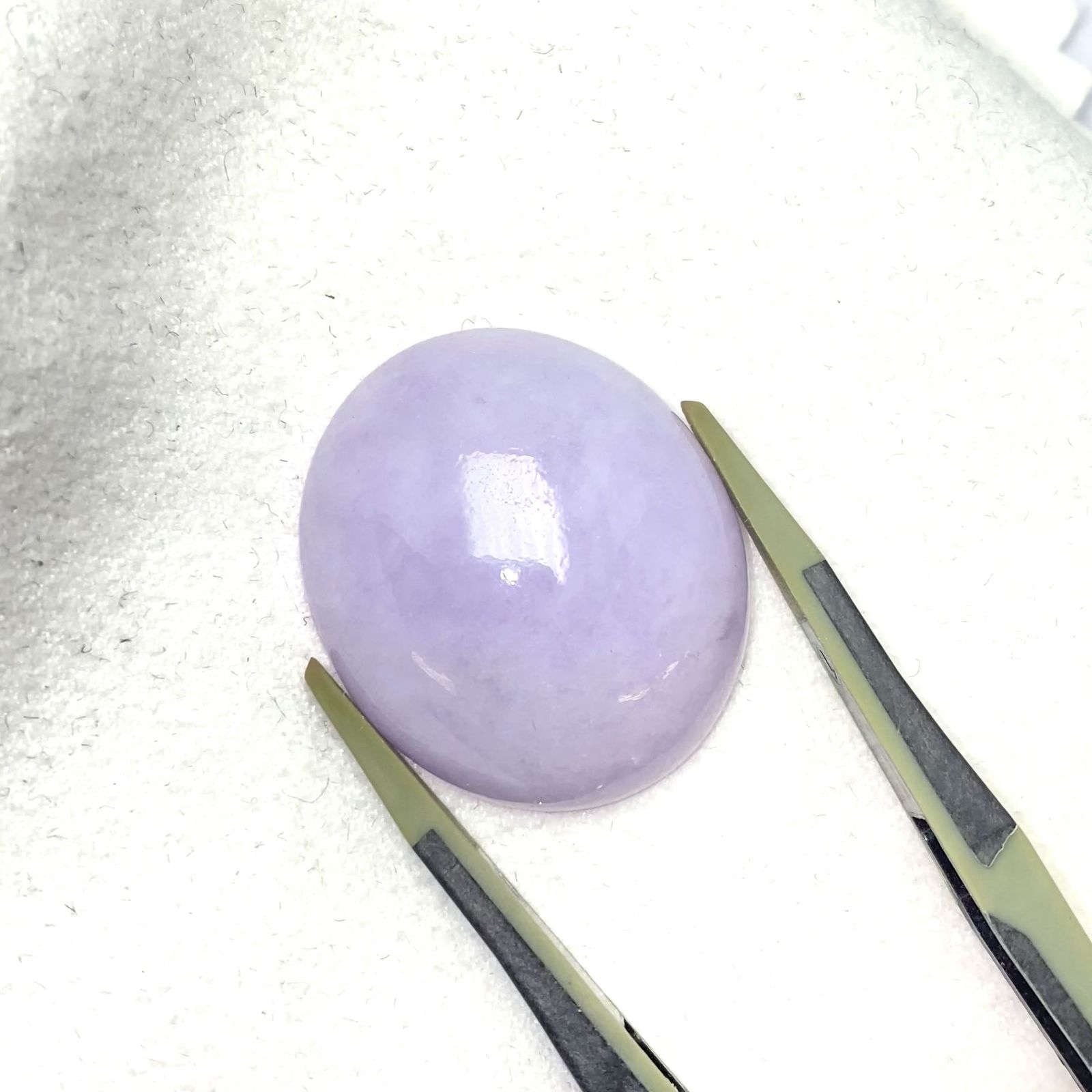 ラベンダー翡翠(宝石名ラベンダー・ジェダイト(翡翠))ビルマ産 ソ付(彩