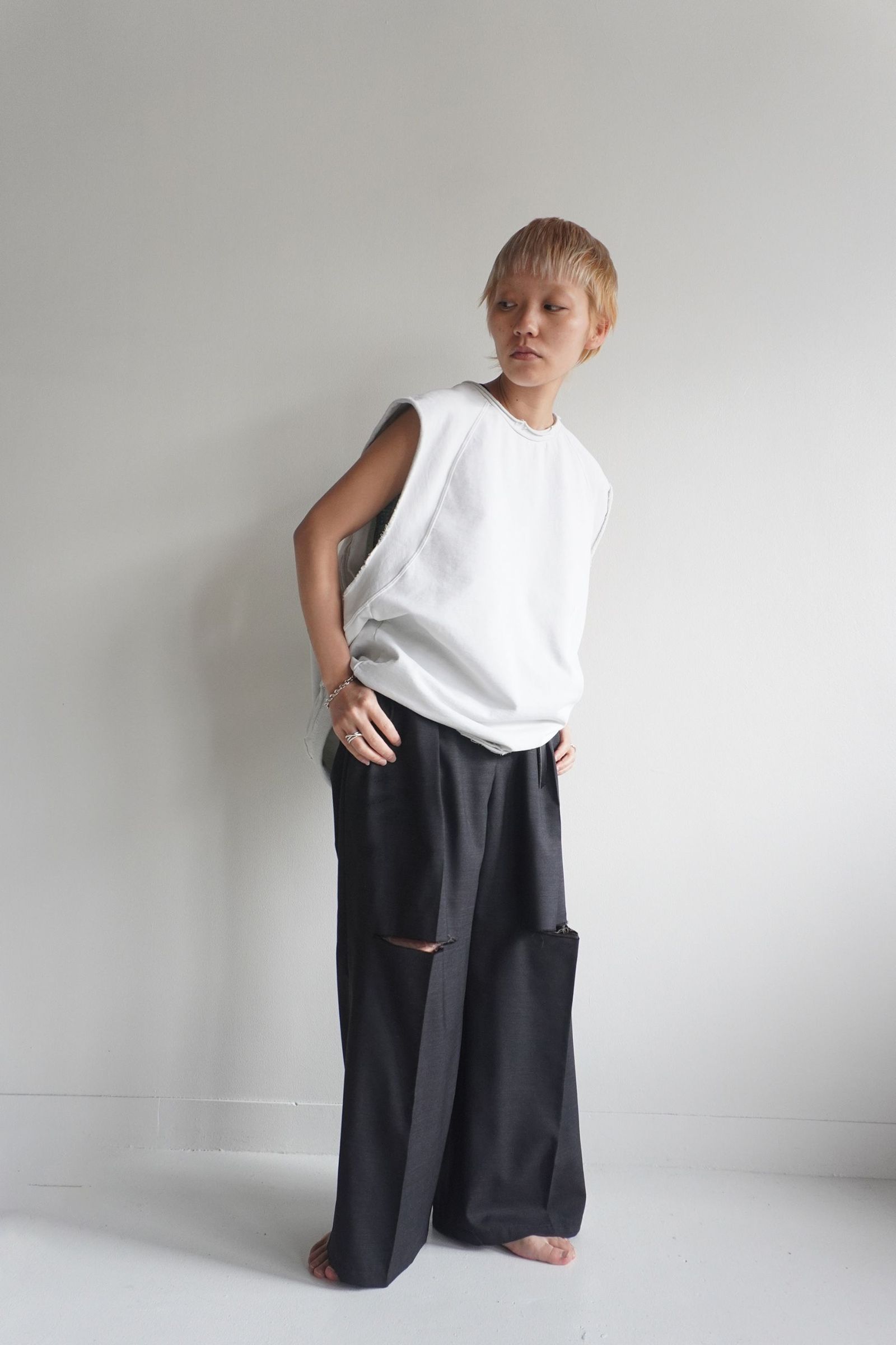 ANCELLM SLEEVELESS AGING T-SHIRT/WHITE