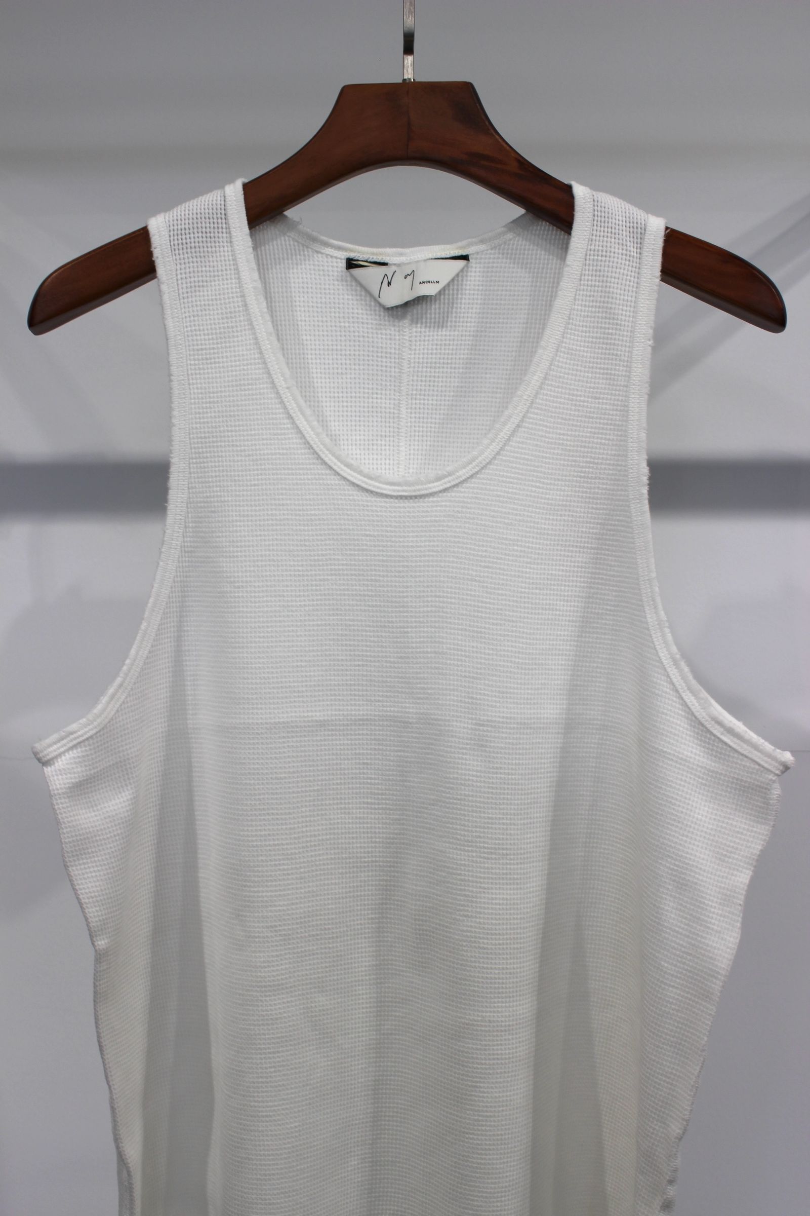 ANCELLM - DAMAGE WAFFLE TANK TOP/WHITE | NapsNote