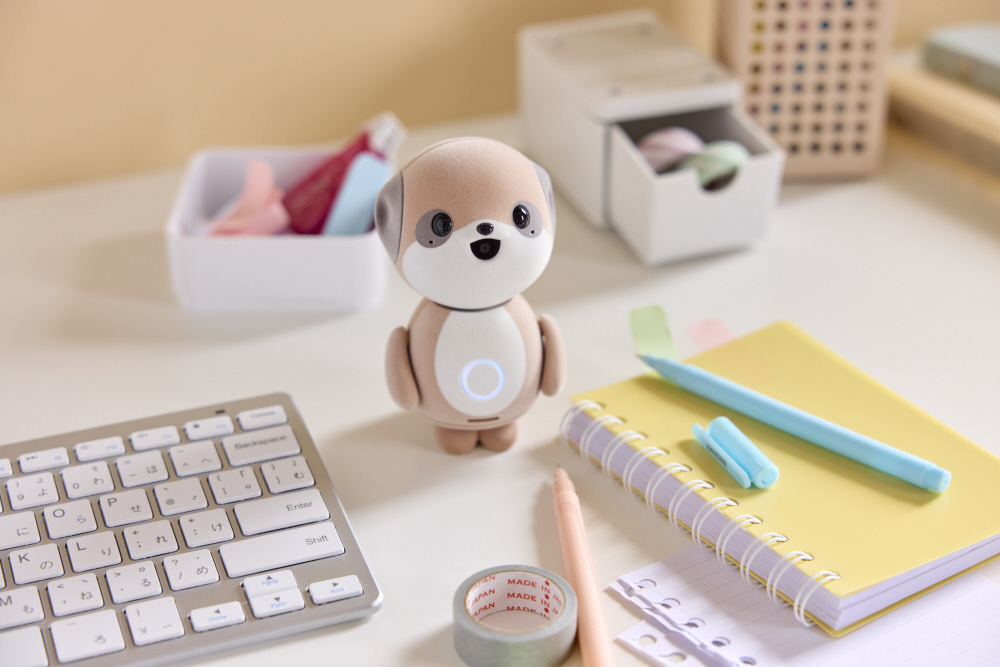 コンパニオンロボット ポケとも SR-C01M-W｜の通販はソフマップ[sofmap]