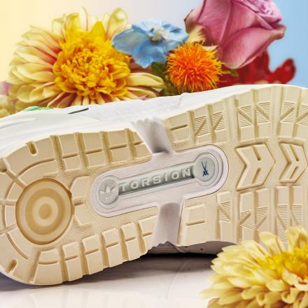 国内12月18日発売予定】マイセン × アディダス オリジナルス ZX 10000