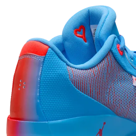 2025年発売予定】 ナイキ ジョーダン ルカ .77 “NY VS NY” (IB7166-400