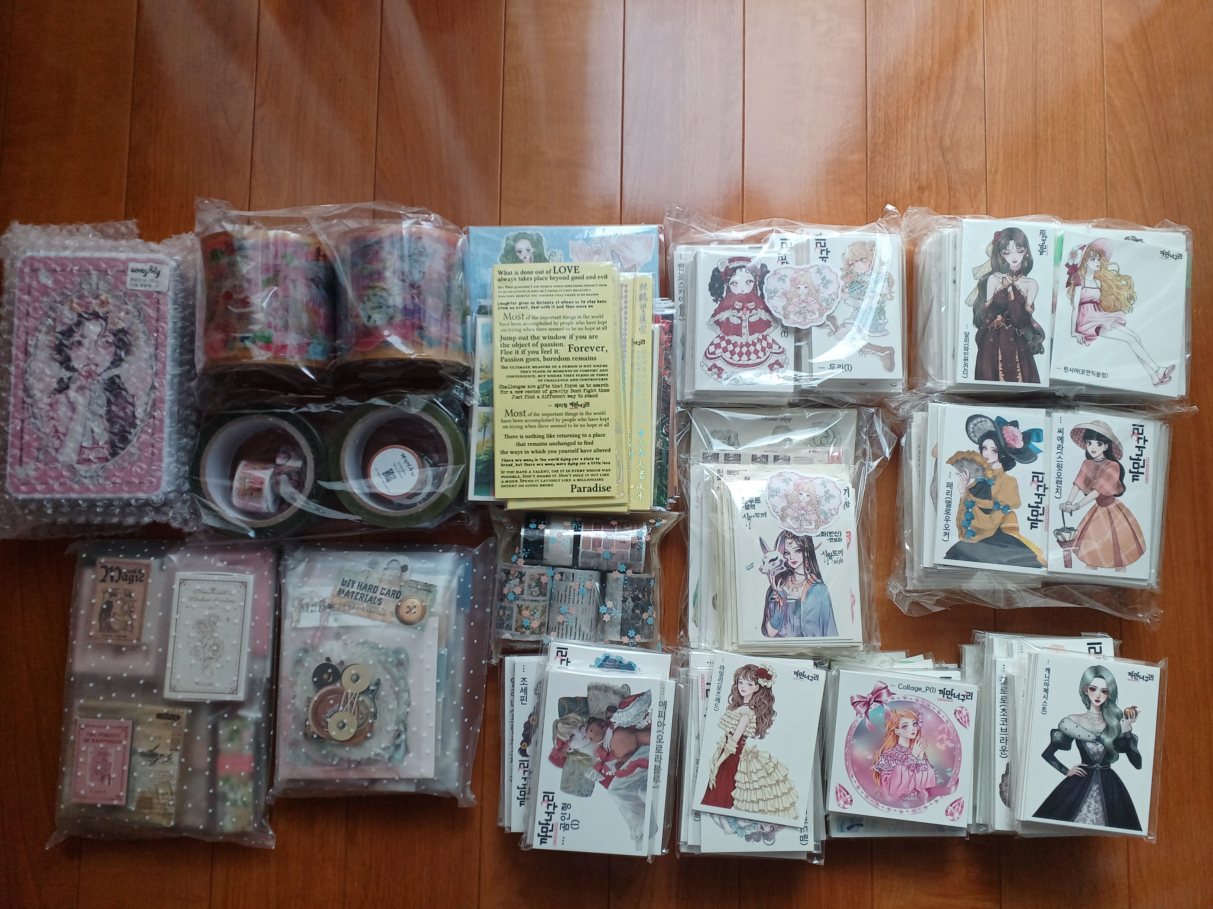 kamimonoshopさんで黒いたぬきさんのステッカーまとめ売りを買いました