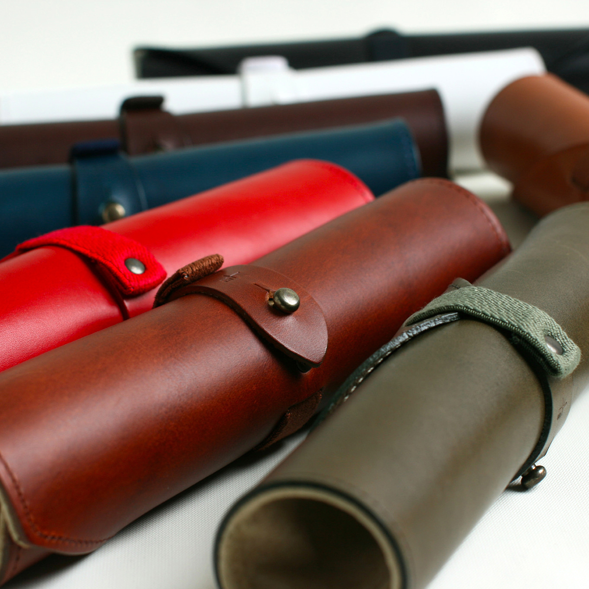 一枚革のペンケース ロトロ - エムピウ